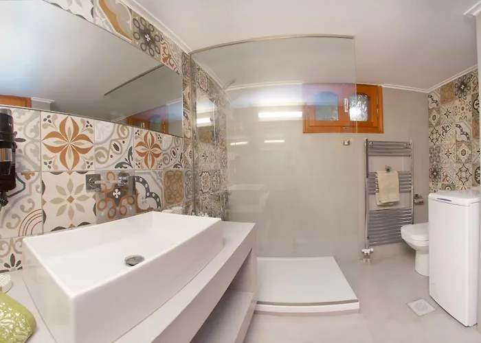 M House Luxury Lixouri